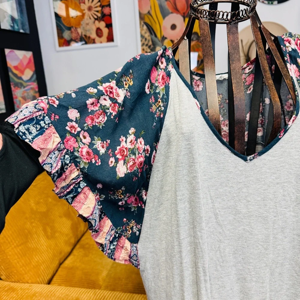 Maurice’s | Floral Sleeve Ribbed Top | XL - Picture 4 of 5